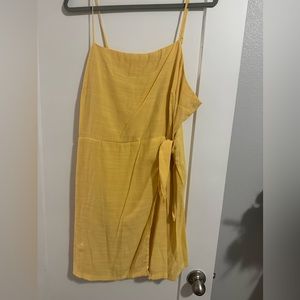 Women’s Yellow Dress size XXL